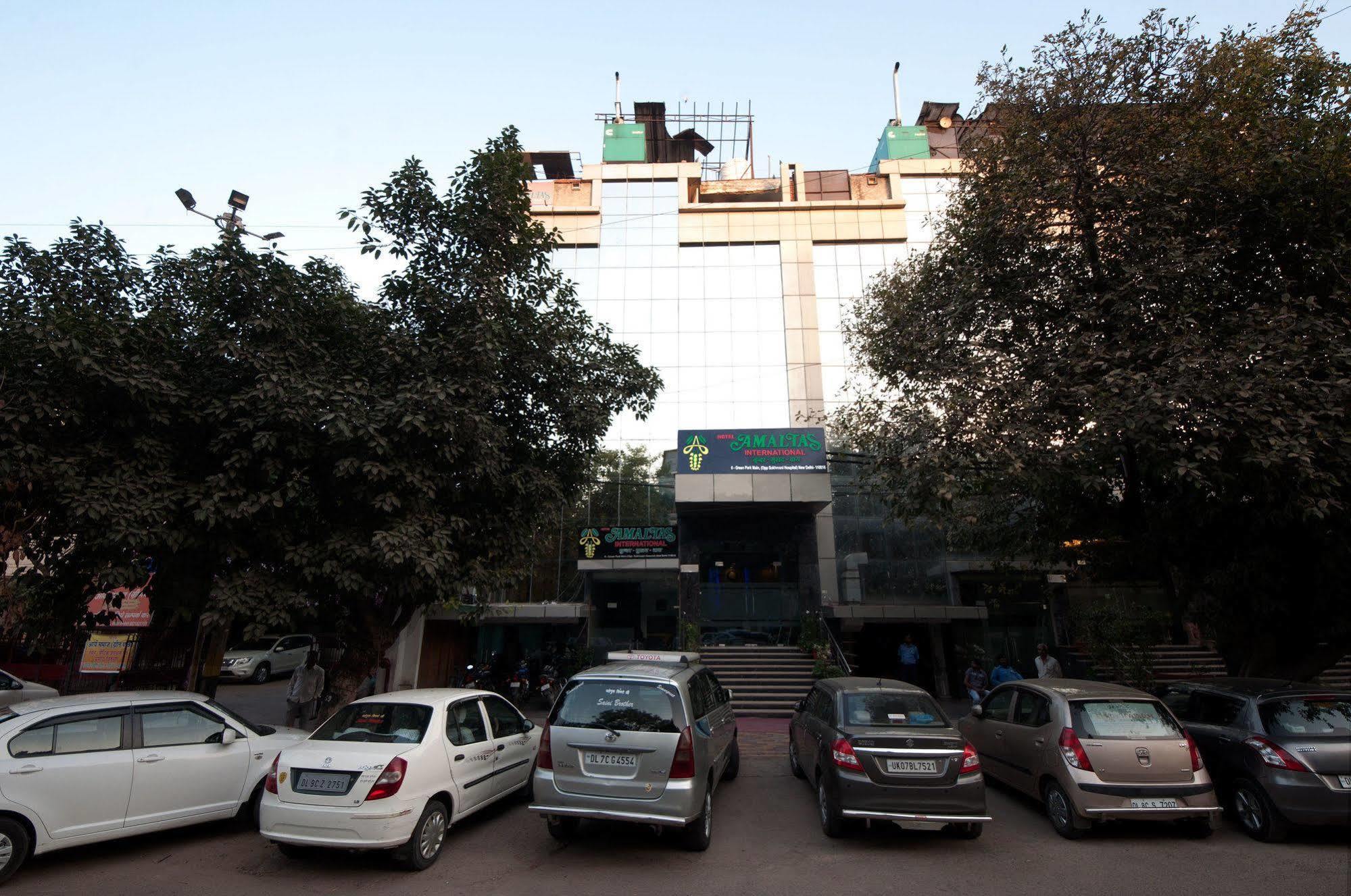 Hotel Amaltas International - Delhi-16 Nueva Delhi Exterior foto